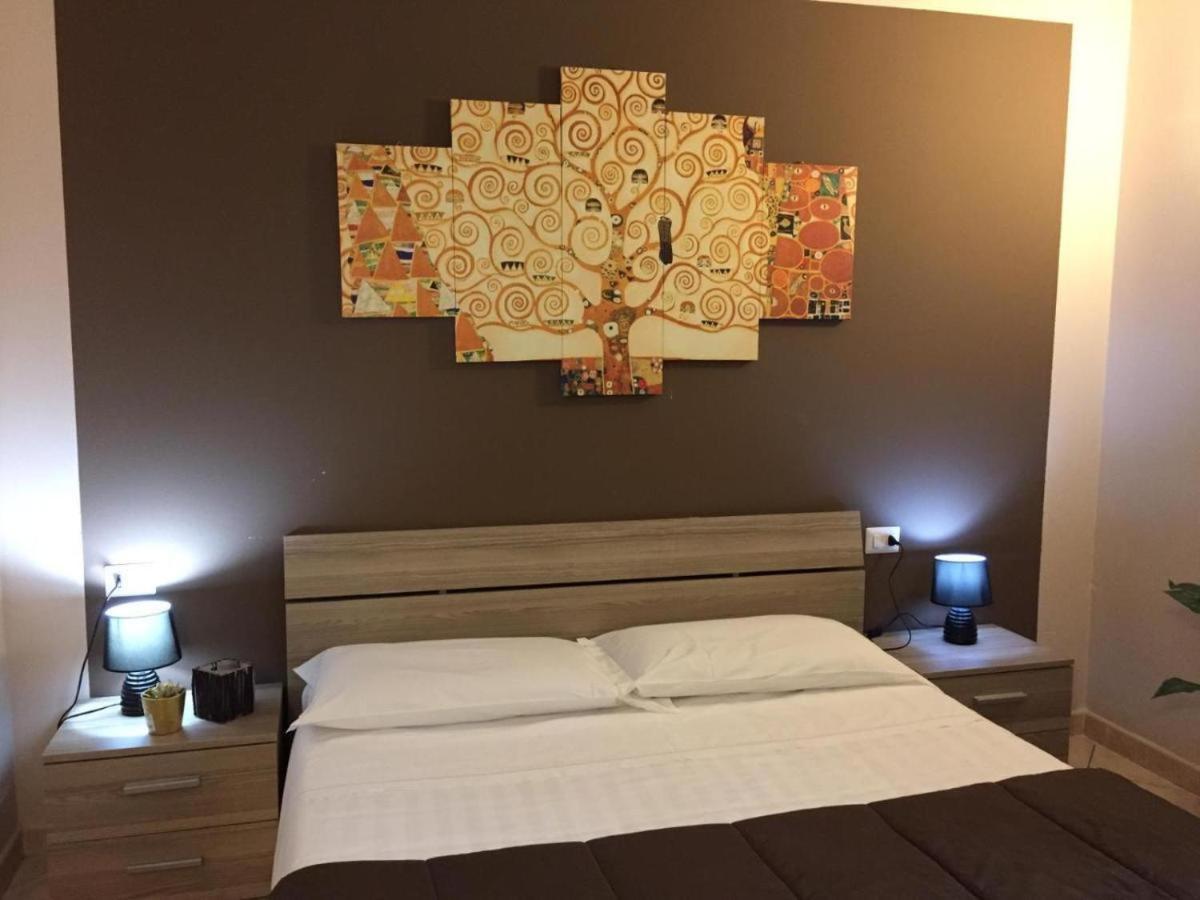 Ded 2 Only Sleep Bagno Privato Διαμέρισμα Πάρμα Εξωτερικό φωτογραφία